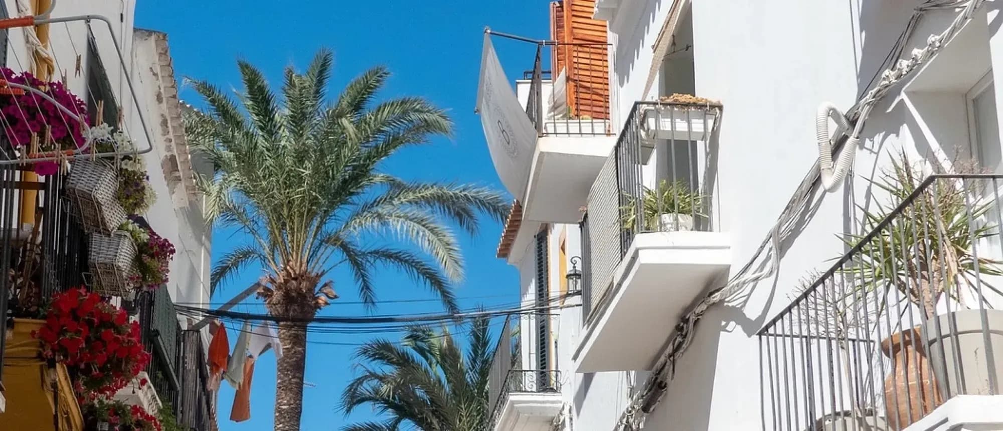 Vakantiewoning kopen: Nederland versus het buitenland – wat past bij jou?